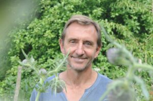 Bee Ecologist Dave Goulson who will be speaking at the GCAs annual conference in January 2022. Bee Conservation Trust’s founder to create a buzz at upcoming GCA conference
