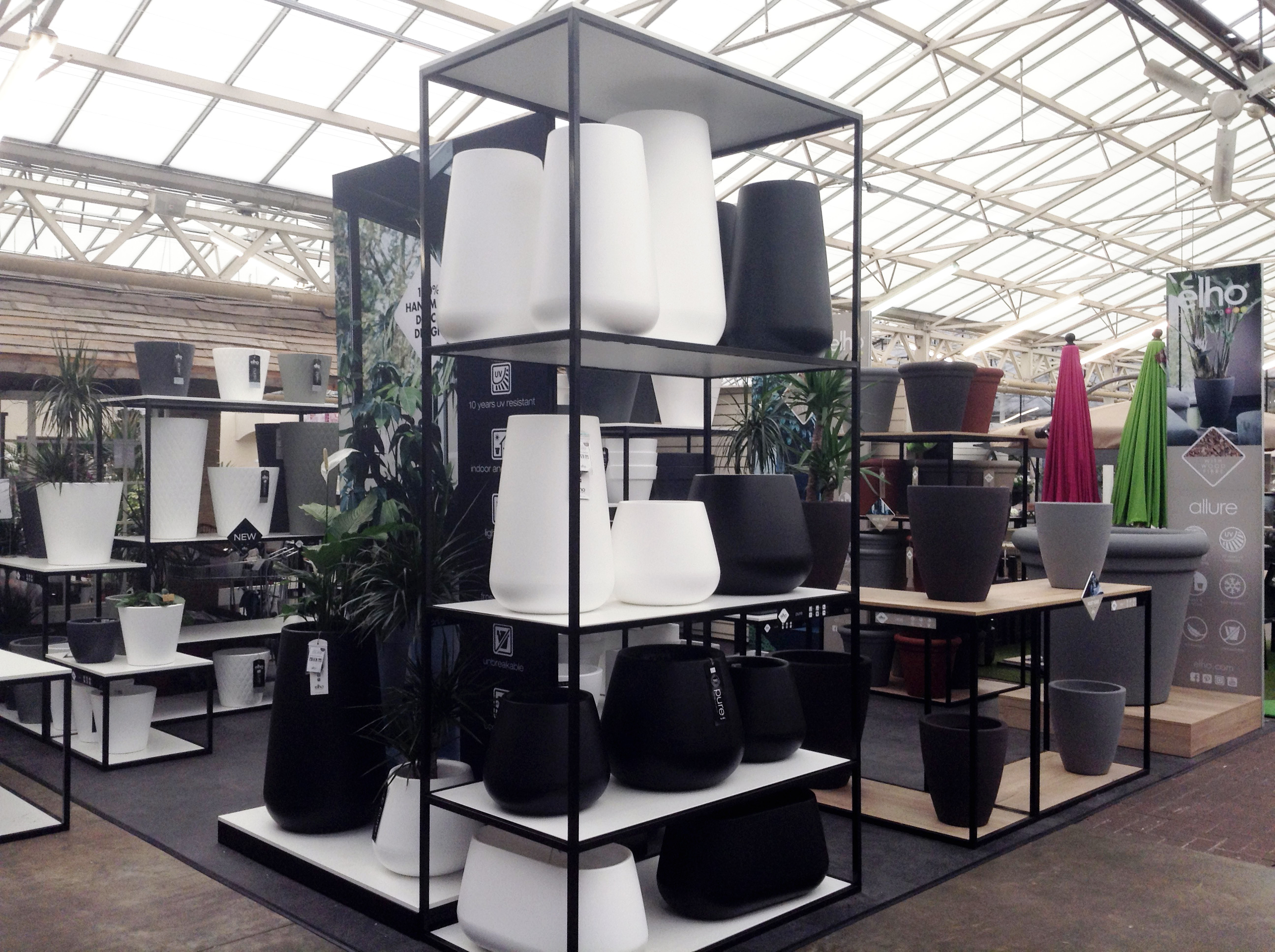 Van Hage opens Elho ambassador ‘store within a store’