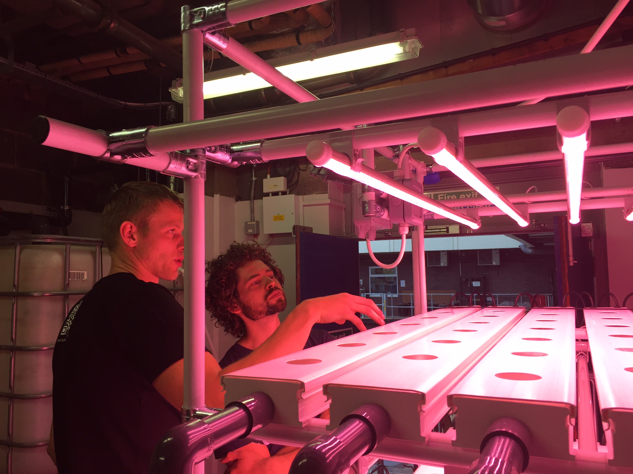 University of Liverpool educates young people in futuristic farming with VydroFarm and FishPlant